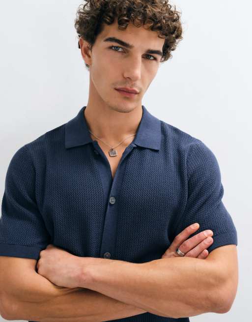 GAP textured button through polo shirt in navy, 1 of 5