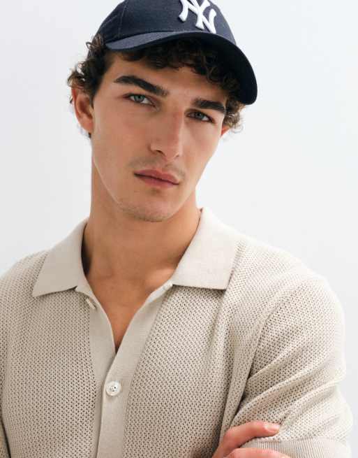 GAP textured button through polo shirt in stone beige, 4 of 5