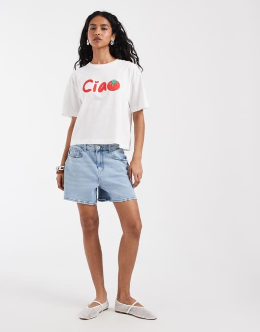 GAP tomato print boxy t-shirt in white, 2 of 4