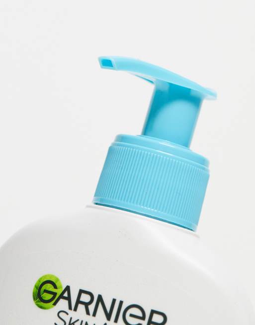 Garnier Gentle Hydrating Deep Face Cleanser Suitable For Sensitive Skin 250ml, 3 of 4