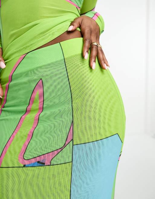 Gbemi mesh maxi skirt in green graphic print (part of a set), 2 of 4
