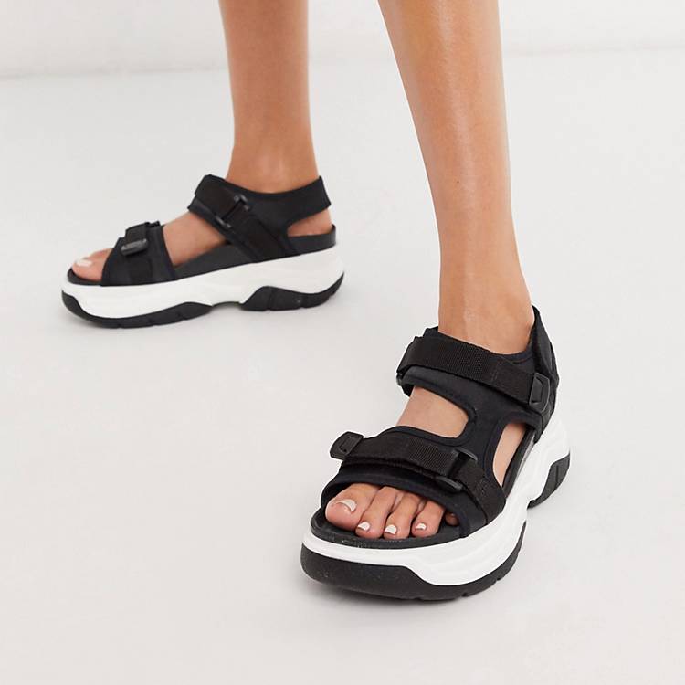 Mantel verontreiniging combineren Genuins - Berna - Sportieve sandalen in zwart | ASOS
