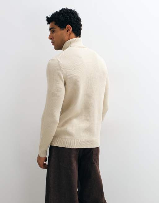 Gerippter Strick-Rollkragenpullover in Cremeweiß, 4 von 5