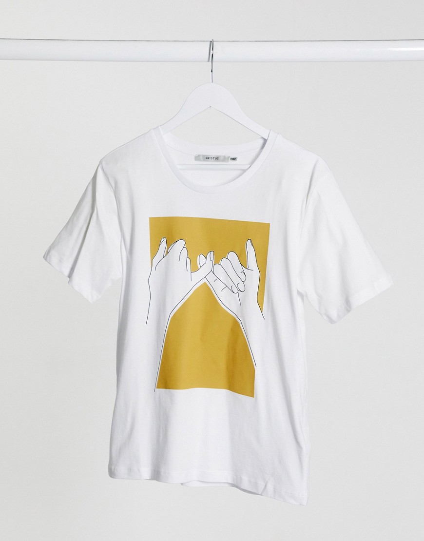 Gestuz – Vit t-shirt med handmotiv