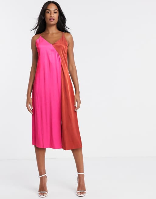 Gestuz Zweifarbiges Kleid Aus Satin In Rosa Und Rot Asos 