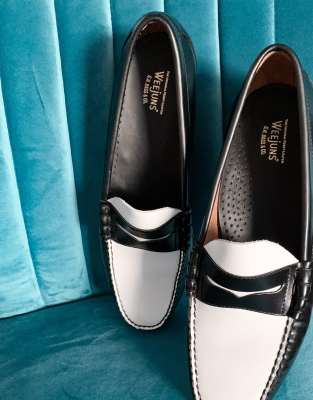 weejuns penny loafers black & white leather