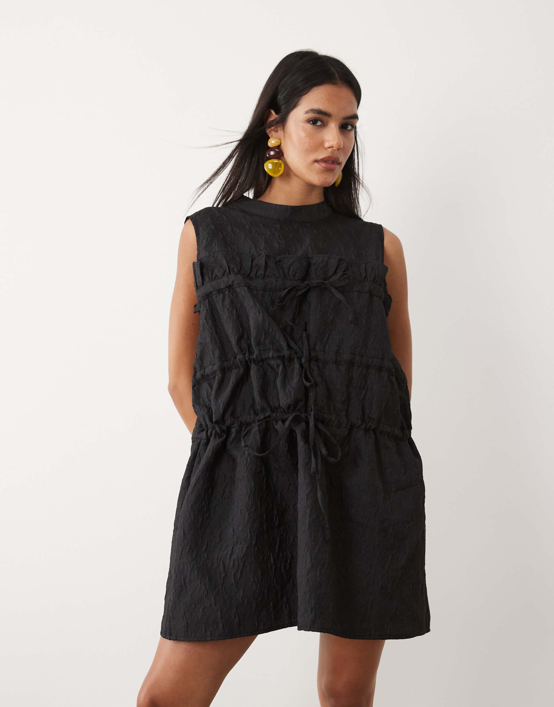 ghospell amina sleeveless bow detailing ruched mini dress in black