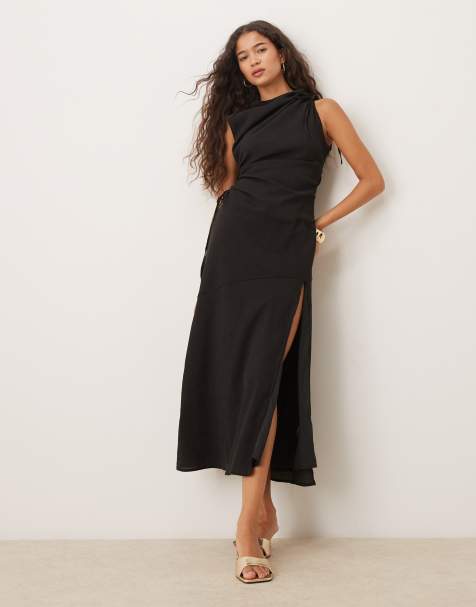Ghospell – Arwen – Midikleid in Schwarz mit Schlitz - view 1