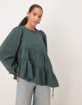 [Ghospell] Ghospell asymmetric drawstring top in forest green S GREEN
