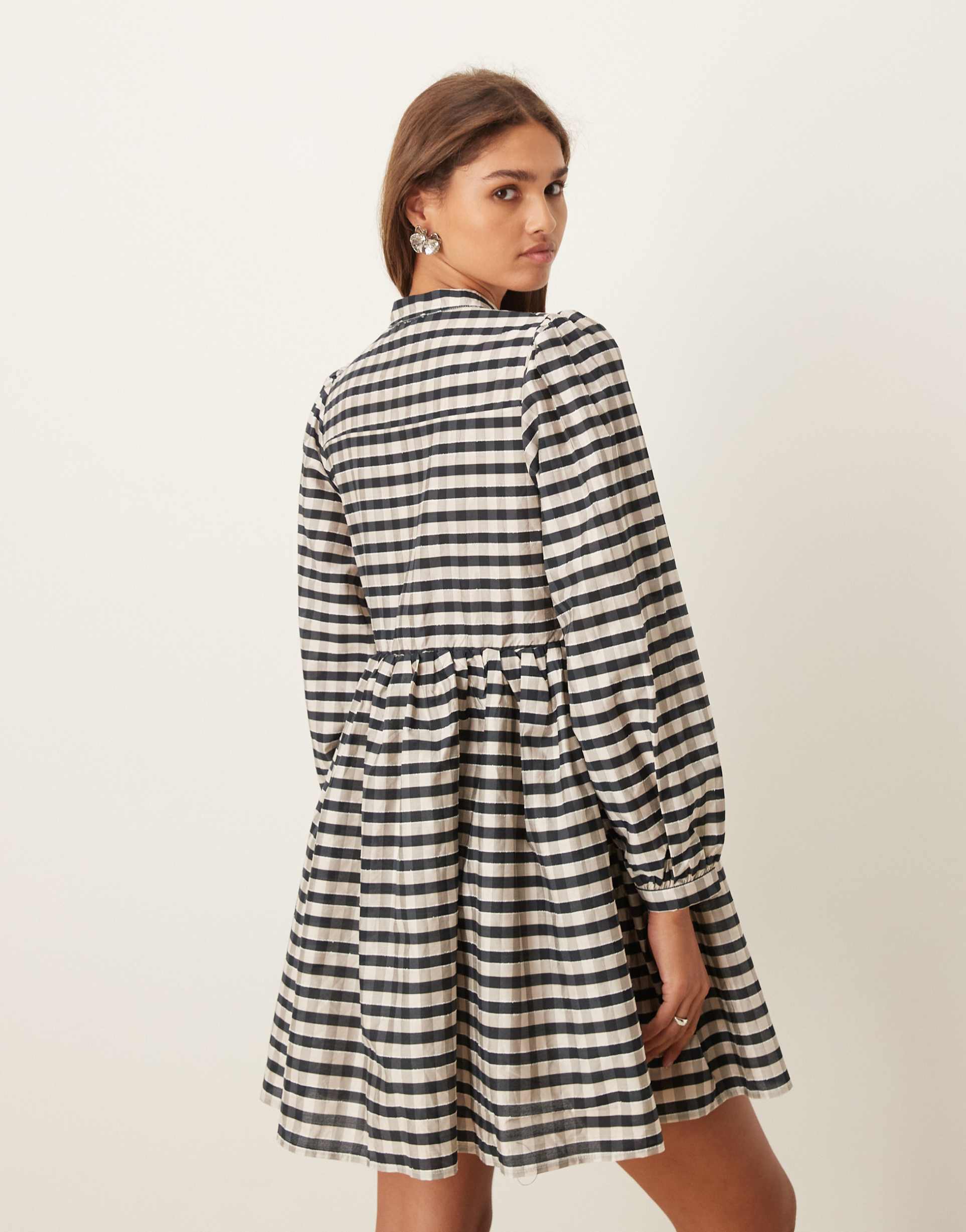 ghospell bobbi plaid bow mini dress in black and white