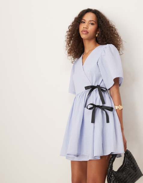 Ghospell contrast bow wrap mini dress in cornflower blue