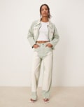 [Ghospell] Ghospell contrast jeans in light green M Plus Light Green