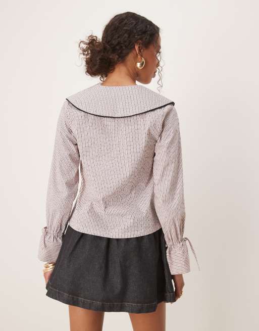 Ghospell Dara shirt with oversized collar in pink stripe print , 4 of 4