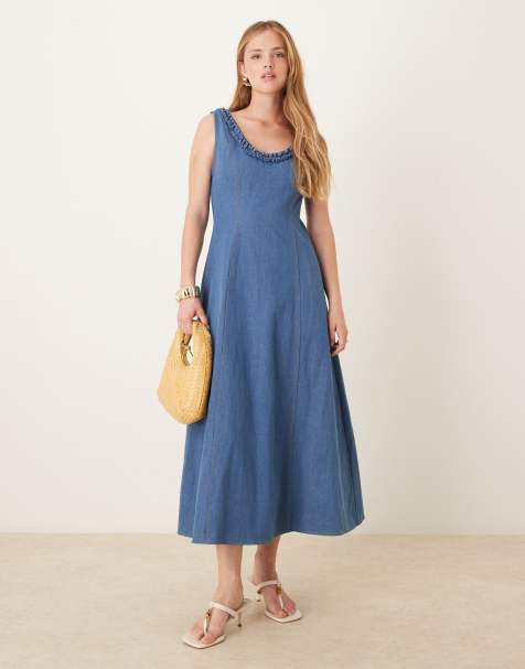 Ghospell - Denim midaxi jurk met ruches in blauw - view 1