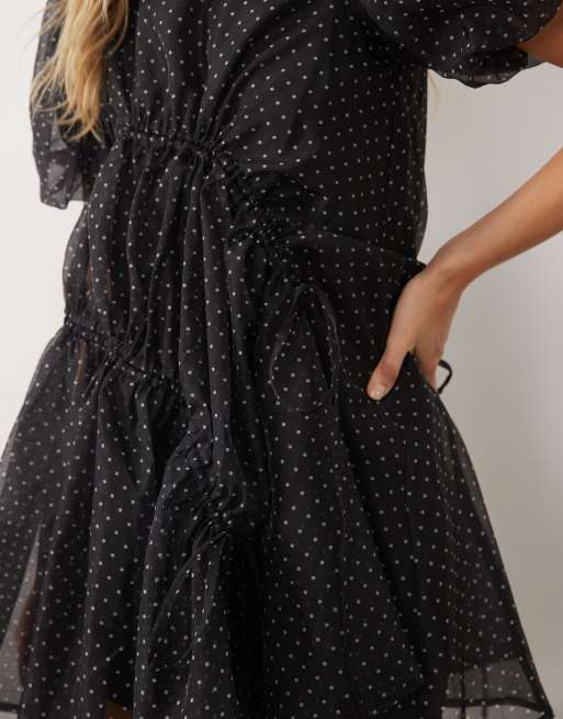 Ghospell exclusive seersucker puff sleeve asymmetric drawstring mini dress in black polka dots, 3 of 4