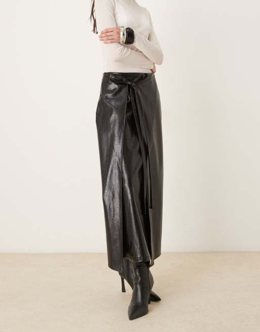 Ghospell faux leather wrap midi skirt with tie detail in black, 2 of 5