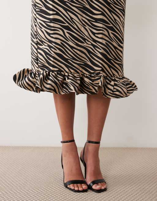 Ghospell high rise drawstring waist peplum hem midi skirt co-ord in tiger, 3 of 5