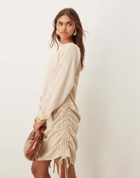 Ghospell - Ines - Vestito corto arricciato color crema con coulisse - view 1