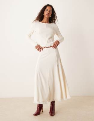 Ghospell Kimberley Knit Midi Skirt In White
