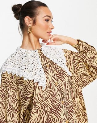 Ghospell long sleeve blouse in tonal animal print with oversized lace collar