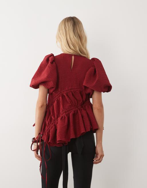 Ghospell Micaela exclusive puff sleeve ruched detail top in raspberry, 4 of 4