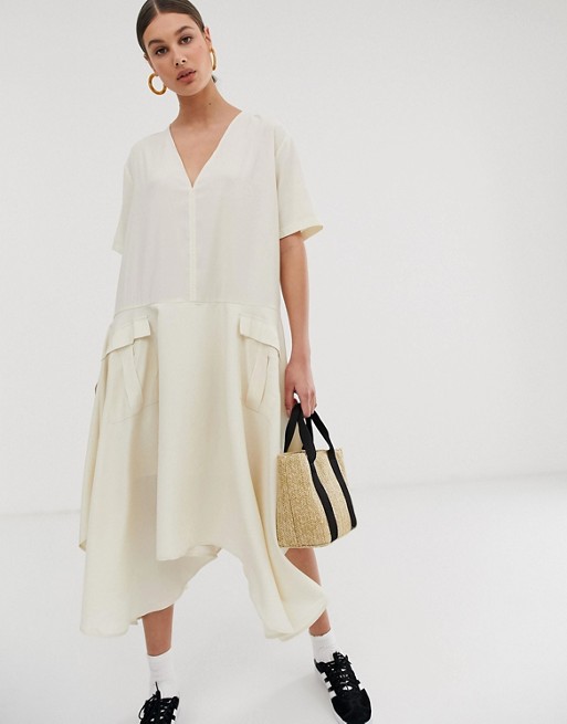 Ghospell minimal midi dress with utility pockets
