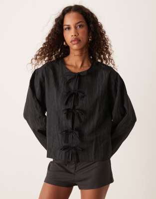 oversized jacquard top in black