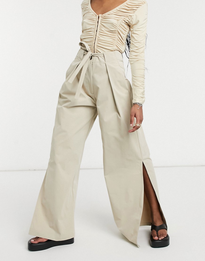 Ghospell pleated wide leg paper-bag waist pants with slits in beige-Neutral