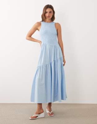 Ghospell Sleeveless Shirred Bodice Asymmetric Detail Tiered Skirt Midi Dress In Blue