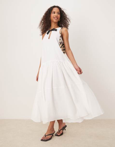 Ghospell tiered midi dress with contrast bow in white - view 1