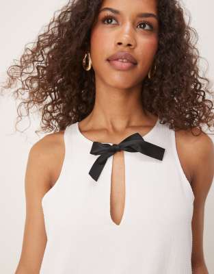 Ghospell tiered midi dress with contrast bow in white