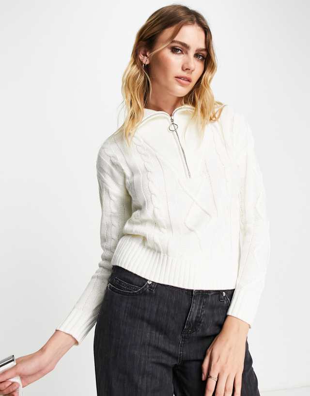 Gianni Feraud - cableknit high neck jumper in cream