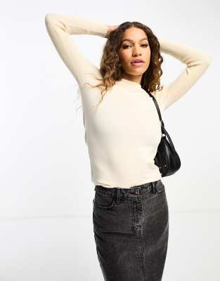Gianni Feraud Gianni Feraud crew neck ribbed sleeve jumper in cream-White