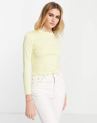 Gianni Feraud cropped lettuce leaf jumper in yellow | ASOS