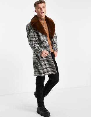 Gianni Feraud faux fur collar checked coat