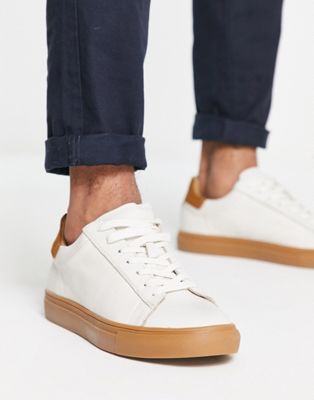 Gianni Feraud lace up trainers in white with brown sole