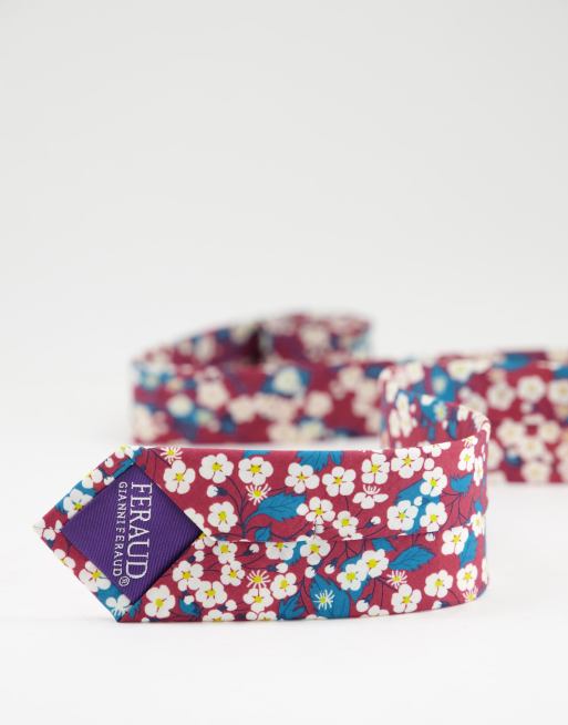 Gianni Feraud liberty print ditsy floral tie in burgundy, 4 of 4