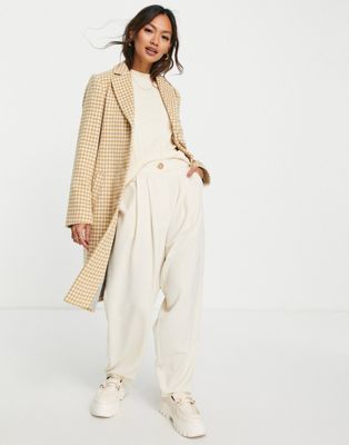 Gianni Feraud single breasted dogtooth coat in camel