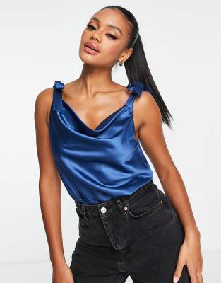 Боди из атласа Gilli с капюшоном спереди и завязкой на плечах синего цвета 5990₽