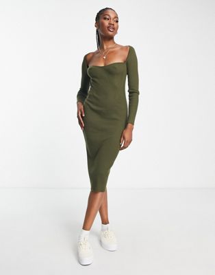 Gilli sweetheart neckline knitted midi dress in olive