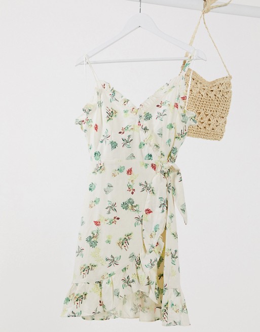 Gilli wrap front mini dress in ditsy floral