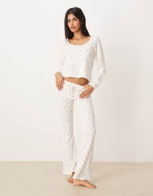 Gilly Hicks - Ausgestellte, gemütliche Hose in Weiß mit mittelhohem Bund, Waffelstruktur und Blumenmuster, Kombiteil