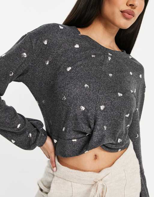 Gilly Hicks co-ord pyjama top in heart print, 3 of 4