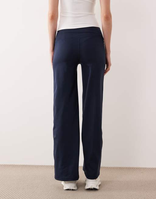 Gilly Hicks core flare leggings in blue | ASOS