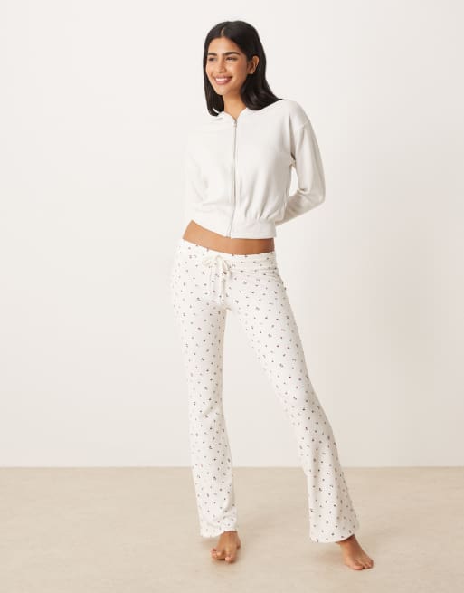 Gilly Hicks full zip zip hoodie in white, 4 of 4