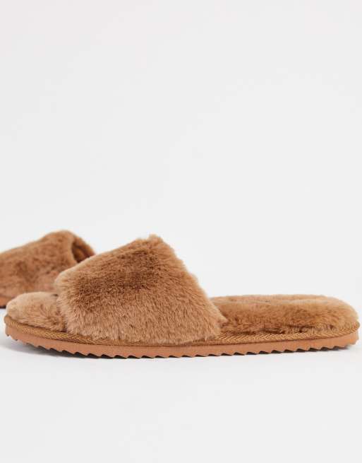 Gilly hicks online slippers