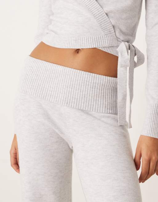 Gilly Hicks – Gemütliche Hose in Grau mit niedrigem Bund und geradem Schnitt, Kombiteil, 3 von 5