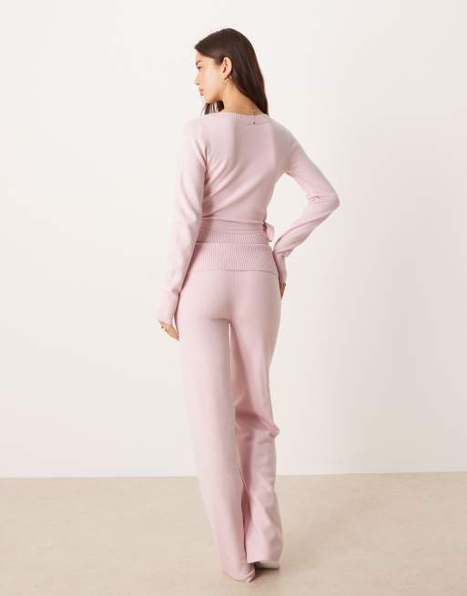 Gilly Hicks low rise straight leg cosy trousers co-ord in pink, 3 of 5