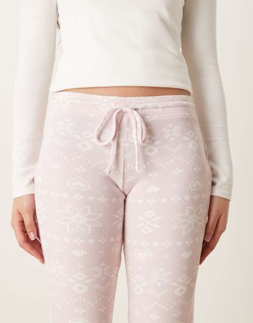 Gilly Hicks mid-rise flare cosy waffle pants in pink Fair Isle, 4 of 5