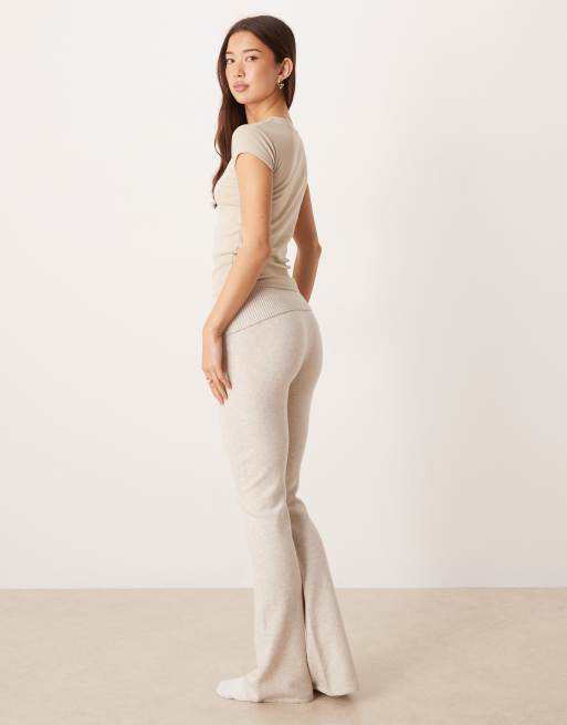 Gilly Hicks - Mix & Match - Pantalon confort évasé en maille légère - Crème, 3 de 5